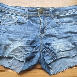 DONATING SOON MAKE AN OFFER! Mudd Blue Jean Shorts Distressed Cut-Off Style